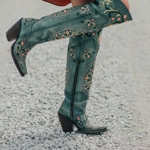 Dan Post Flower child boots, super comfortable and cute!